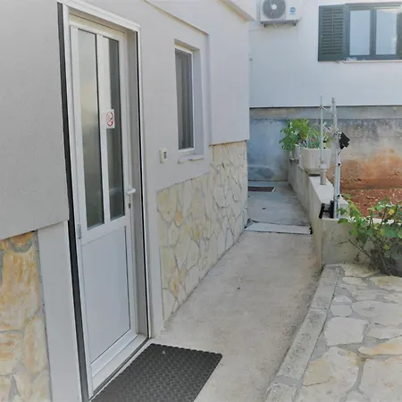 Matesic Apartman *