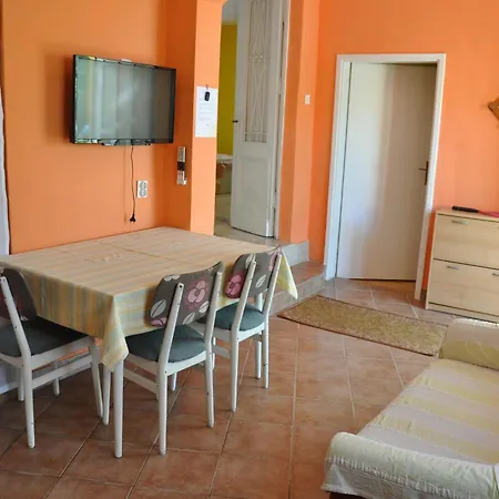 Matesic Apartment *